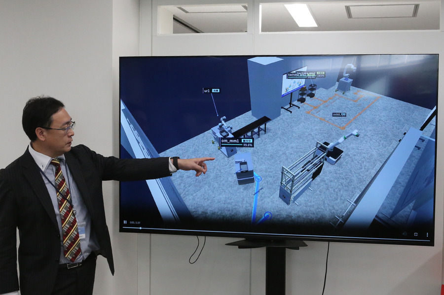 富士ソフトが異なるメーカーの搬送ロボットを統合管理　「MixFlit」の実機デモを新設「名古屋Lab」で公開
