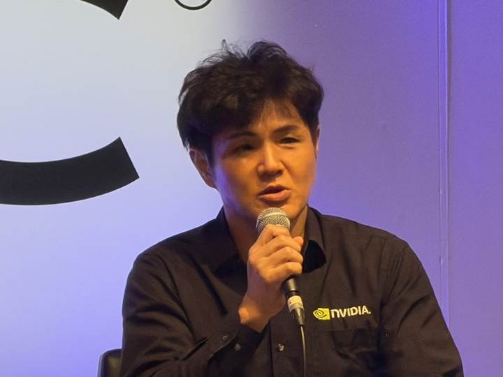 AI-Native 6Gをめぐり、ソフトバンク・ドコモ・KDDI・楽天・エヌビディアが示した現在地【CEATEC 2026】