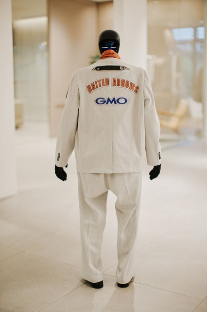 ヒューマノイド向けオリジナルウェアを共同開発したユナイテッドアローズとGMO AIR、Unitree G1対象に受付開始