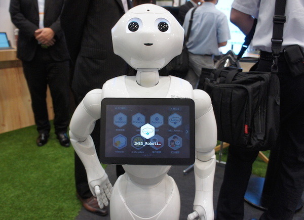 金融国際情報技術展（FIT2016）に行ってきました – Pepper、PALRO、ロボピン、IBM Watsonと連携したロボコットなどを展示