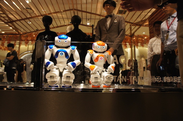 伊勢丹新宿本店に「デジタルとファッションの融合」を見に行きました。その３