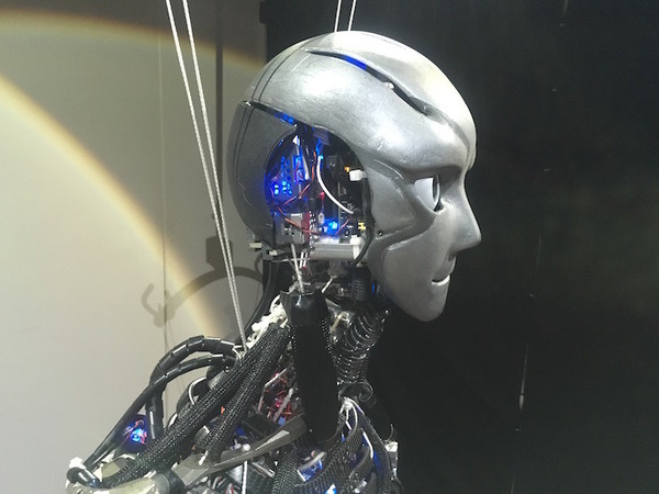 東京大学制作展2016 “Fake Future”で「Kengoro」を見てきました。