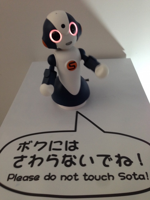 日本科学未来館に「Sota(ソータ)」を見に行きました。