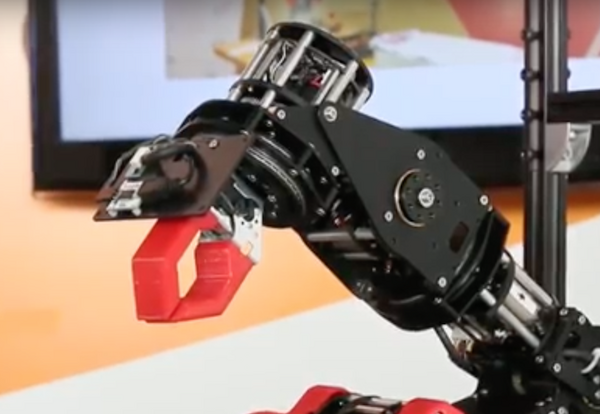 【CeBIT 2017】世界最大級のコンピュータエキスポ、CeBIT出展ロボットを紹介！ Part.4