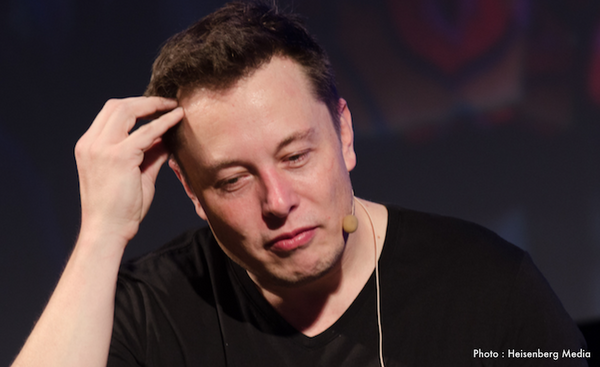 イーロン・マスクが新会社Neuralinkを立ち上げー脳とコンピューターを接続！
