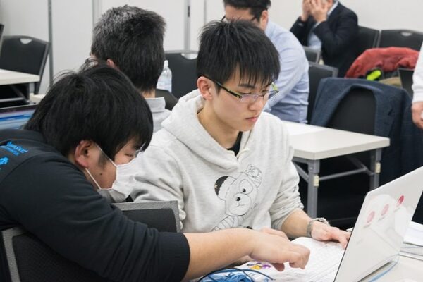 「ロボット系人材」新卒採用イベントをアールティが初開催、ROS・ラズパイの勉強会やDENSOなどによる会社案内も