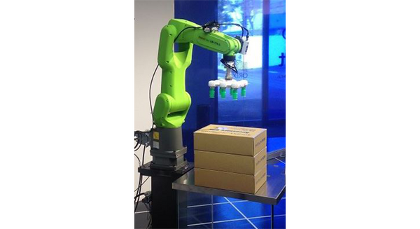 ファナック製協働ロボットとロボットハンドのセットレンタルが4月3日開始！ 月額約20万円、導入前の検証用に