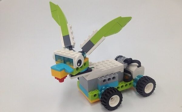 ロボット制作体験ができる「ロボ工房」、レゴランド・ジャパン隣接施設のメイカーズピア内にオープン!