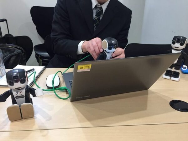 【RoBoHoN】ロボホンの首が折れちゃったので、修理に出してみた＋バックアップを勝手に復元してみた（後編）