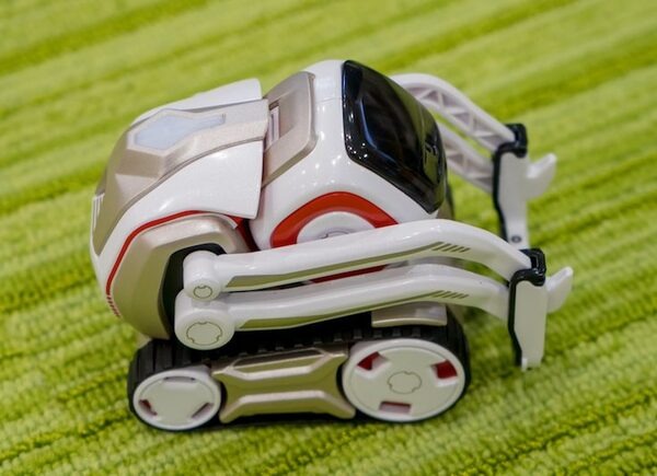 【コズモ】Ankiの小型AIロボット「COZMO」レビュー「開封の儀！」