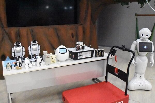 ロボットとの未来を考えるStartup Weekend Tokyo Roboticsが開催。優勝は自動たこ焼き機ロボット