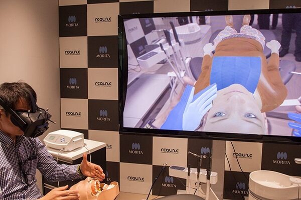 MR技術を医療に応用　世界初の歯科治療MRシミュレーションシステムの意義としくみ