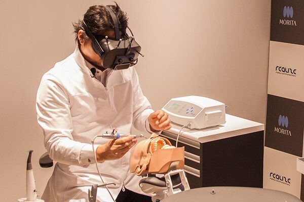 MR技術を医療に応用　世界初の歯科治療MRシミュレーションシステムの意義としくみ