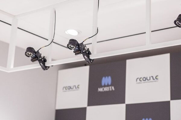 MR技術を医療に応用　世界初の歯科治療MRシミュレーションシステムの意義としくみ