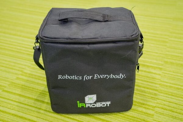 Arduino互換ボード搭載のヒューマノイドロボット「IRONBOY」がやってきた