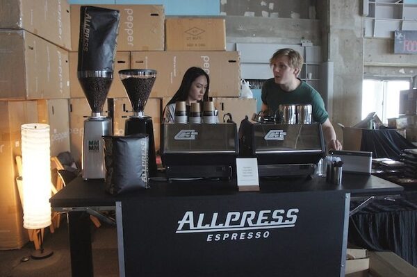 Junction Tokyoハッカソン開催! 最優秀賞はPepperを使って食べ物の無駄を減らすアプリ