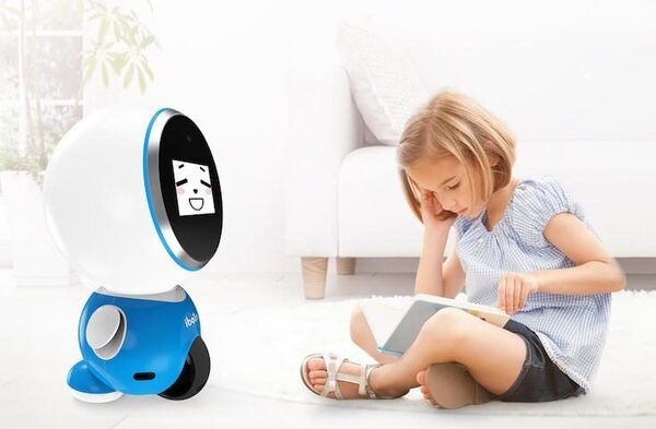 【中国】育児に特化したコミュニケーションロボット「ibotn」を調べてみた