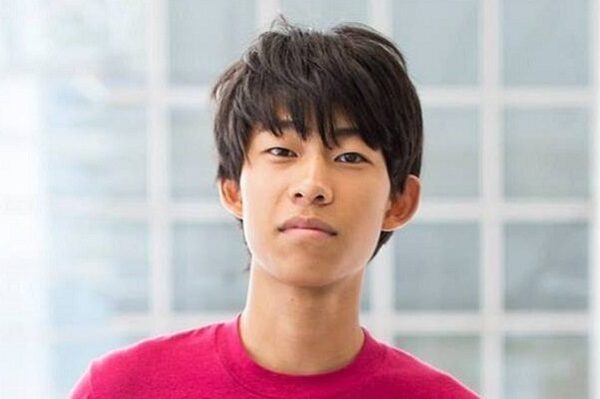社長は17歳! 次世代の情報端末はパーソナルロボット! 「一家に1台」の木製ロボットを開発中