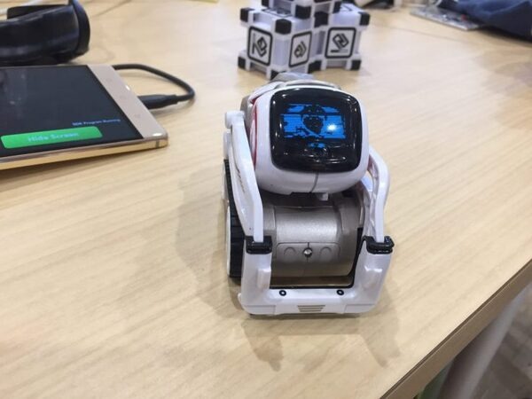 【Cozmo開発】Ankiの小型AIロボット「COZMO（コズモ）」をSDKを使ってMacから動かしてみた！