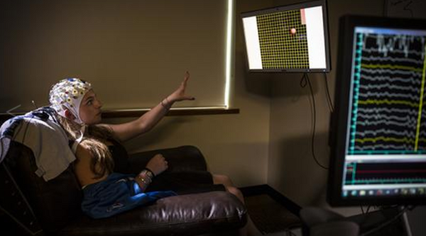 ARMとワシントン大学の研究所「脳移植可能なチップ」を共同開発へ！ インターネットはモノからヒトへ？