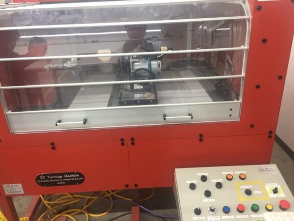 赤坂にある「TechShop Tokyo」で、ものづくりとロボピンを体験してみた！