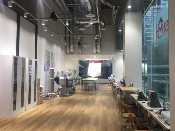 赤坂にある「TechShop Tokyo」で、ものづくりとロボピンを体験してみた！