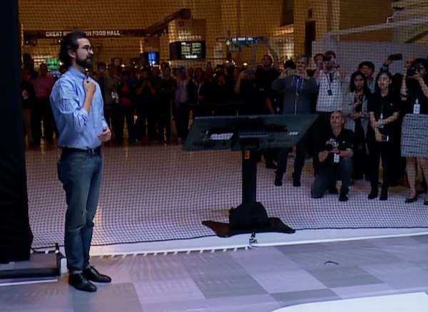 【速報】DJIが本格小型ドローン「SPARK」を発表！手のひらサイズ、スタビライザー搭載、価格は65,800円！