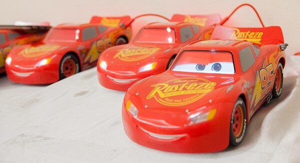 【驚愕】ディズニー/ピクサー映画「カーズ／クロスロード」の主役をスフィロが超リアルに再現！ただのラジコンカーとは大違い、日本語版は6/23発売