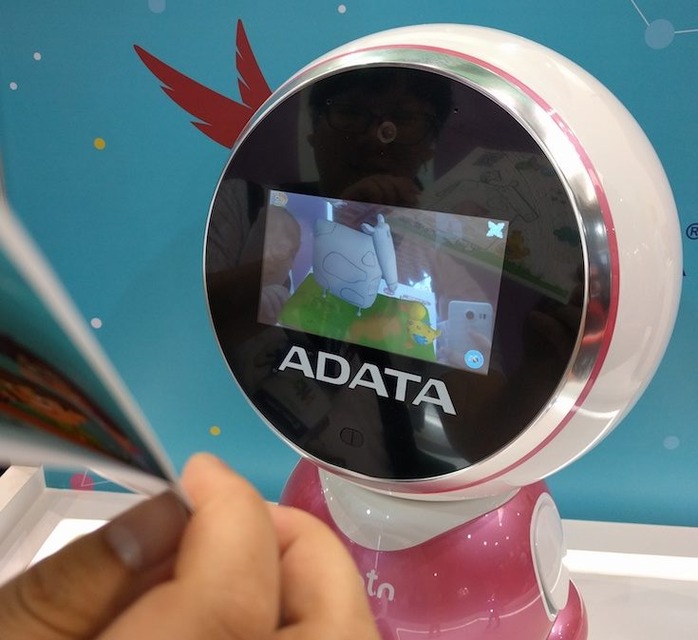 COMPUTEX TAIPEI 2017 レポート Vol.01 ～COMPUTEXで展示されていたロボットたち～