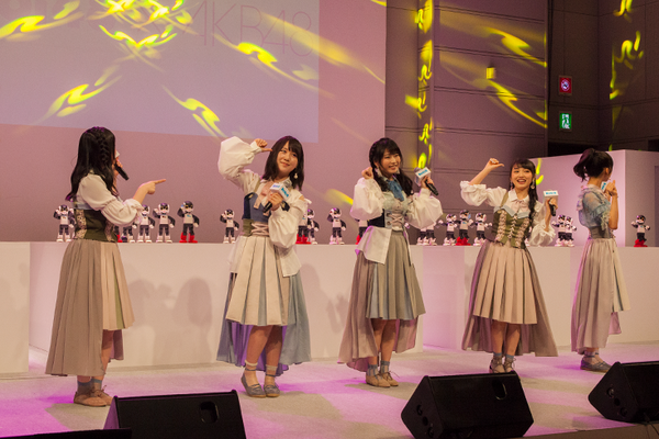 【週刊ロビ2創刊記念イベント】Robi48 x AKB48ダンスパフォーマンス写真館 ～横山由依、向井地美音、小栗有以、川本紗矢、高橋朱里～