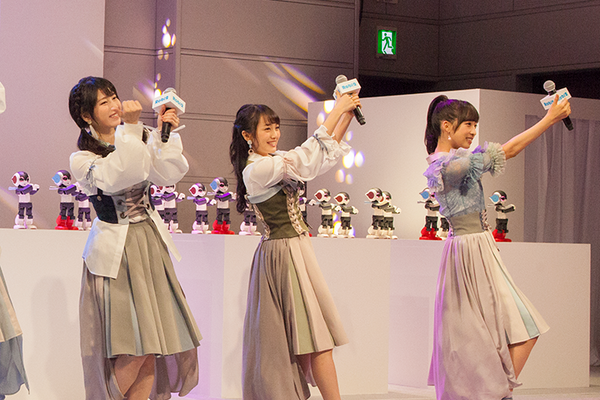 【週刊ロビ2創刊記念イベント】Robi48 x AKB48ダンスパフォーマンス写真館 ～横山由依、向井地美音、小栗有以、川本紗矢、高橋朱里～