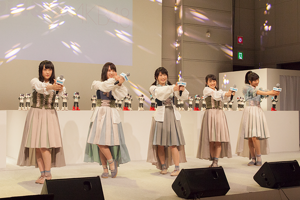 【週刊ロビ2創刊記念イベント】Robi48 x AKB48ダンスパフォーマンス写真館 ～横山由依、向井地美音、小栗有以、川本紗矢、高橋朱里～