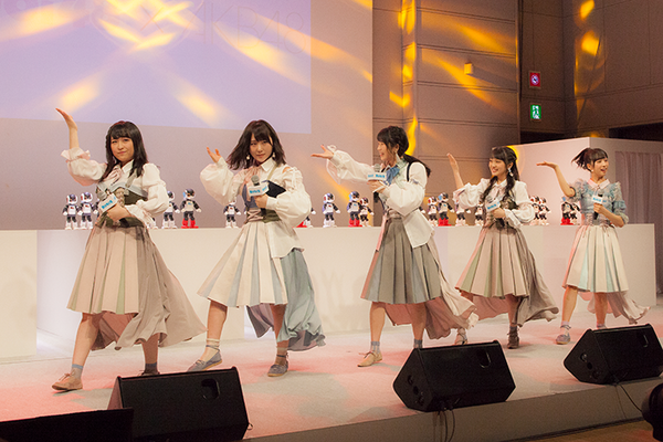 【週刊ロビ2創刊記念イベント】Robi48 x AKB48ダンスパフォーマンス写真館 ～横山由依、向井地美音、小栗有以、川本紗矢、高橋朱里～