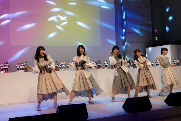 【週刊ロビ2創刊記念イベント】Robi48 x AKB48ダンスパフォーマンス写真館 ～横山由依、向井地美音、小栗有以、川本紗矢、高橋朱里～
