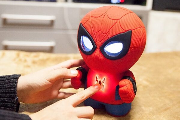 【本日発売】表情豊かで話し好き、音声認識機能つきのしゃべるスパイダーマンがスフィロから新登場！Spheroコネクテッド・トーイ