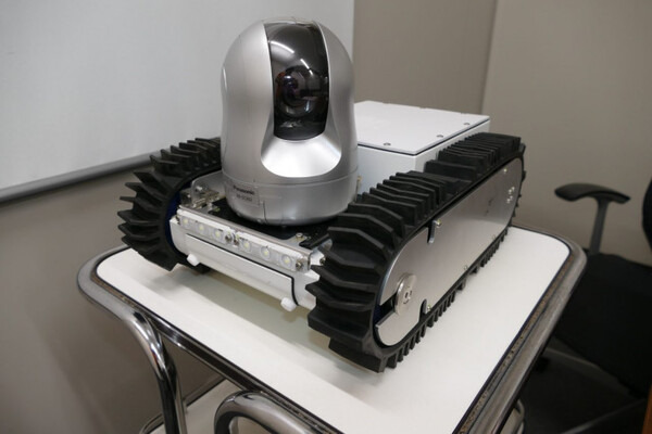 サービスロボット市場に新たな活路を模索する協栄産業の取り組み 「クラウド」、「案内ロボ」から「点検ロボ」まで
