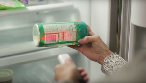 Amazonの新製品「Amazon Dash Wand」が実質無料で発売、バーコードも読み取れるスティック型のAlexa搭載デバイス