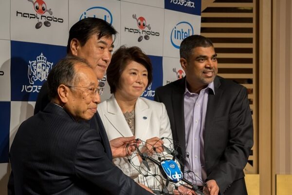 ハウステンボス、300機のドローンが飛び交うインテルの「ドローン・ライトショー」を7月22日から開催
