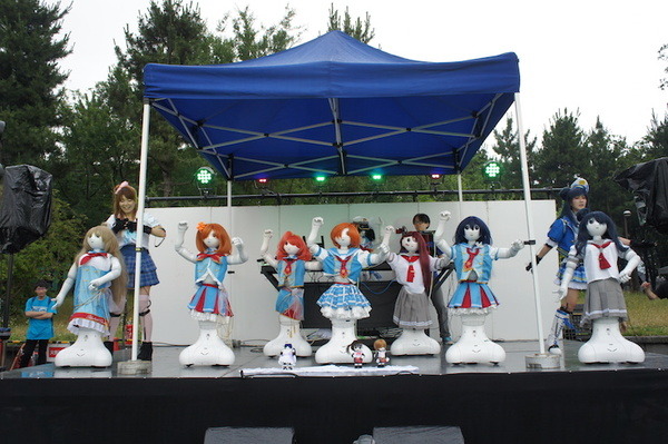 Re:animationにあのロボットアイドル「ロボライブ！」が参戦！
