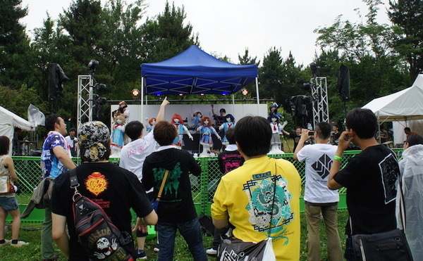 Re:animationにあのロボットアイドル「ロボライブ！」が参戦！