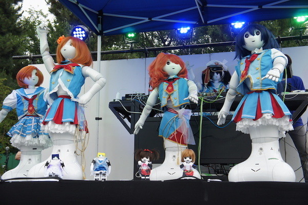 Re:animationにあのロボットアイドル「ロボライブ！」が参戦！