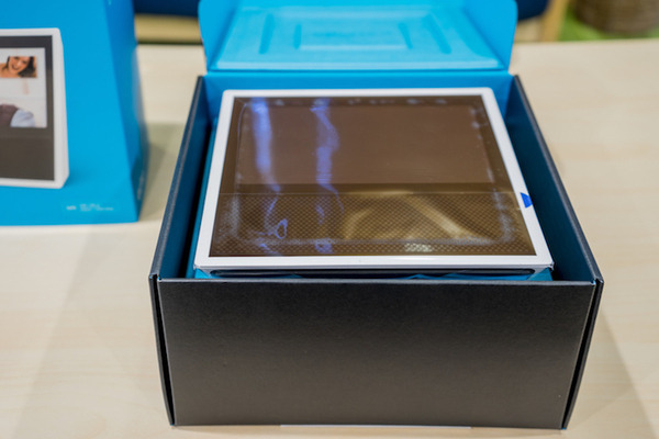 【使うと違法？】ディスプレイ搭載の最新音声アシスタント「Amazon Echo Show」が届いたよ！ 開封の儀！