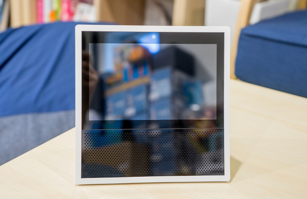 【使うと違法？】ディスプレイ搭載の最新音声アシスタント「Amazon Echo Show」が届いたよ！ 開封の儀！