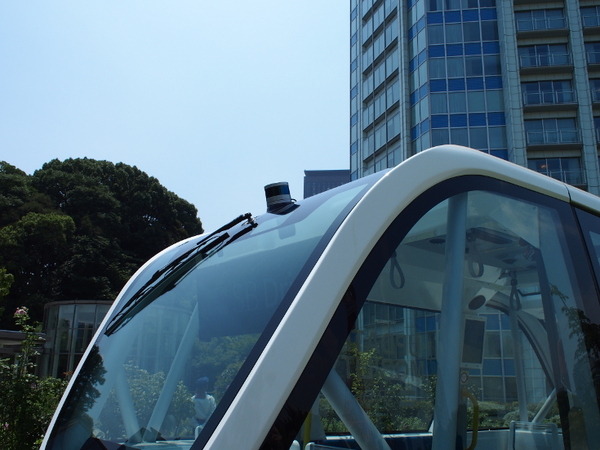 SBドライブの自動運転バス「NAVYA ARMA」に乗ってきた！ 行き先をタッチしてGOボタンを押すだけ