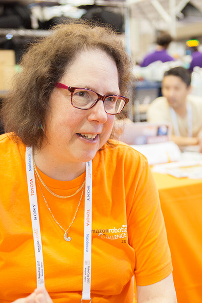 「ロボットによる完全自動化か、人とロボットの協働か」アマゾンロボティクスのマーカス博士に聞く