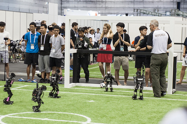 【ロボカップサッカー】ヒューマノイドリーグのルールと魅力「果てしなく遠い夢に向かって」
