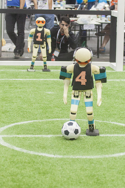 【ロボカップサッカー】ヒューマノイドリーグのルールと魅力「果てしなく遠い夢に向かって」