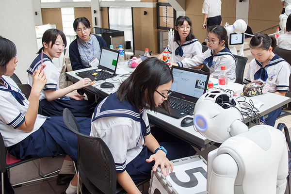 「World Robot Summit」の概要がわかった！玉川大学でトライアル大会開催、国内外のジュニアチームが参加