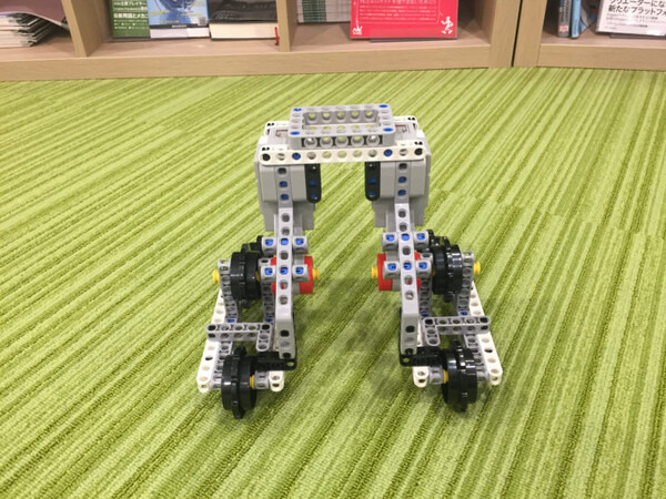 Kryptonシリーズが日本でも発売！ 最上位モデルの「Krypton 8」を開封して、一番かっこいいロボット作ってみた