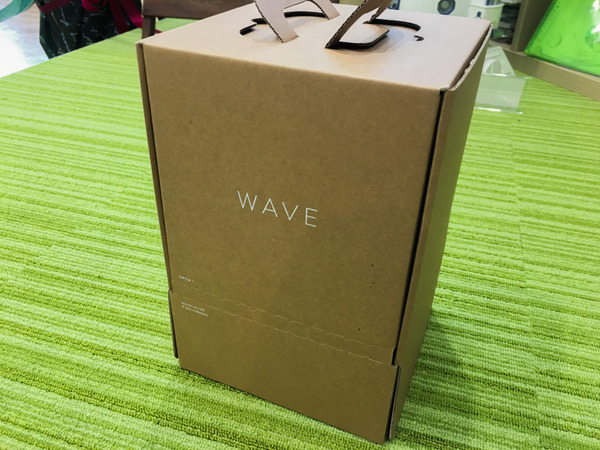 LINEのスマートスピーカー「WAVE」が届いた！ その1「開封の儀」